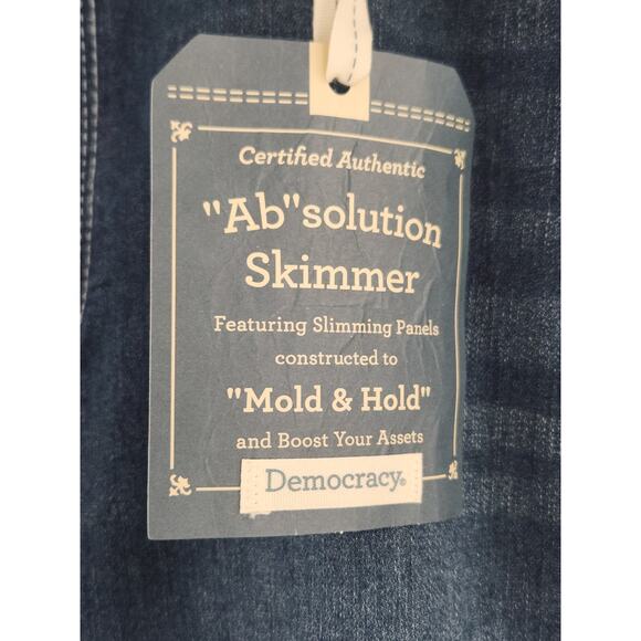 Democracy Capris Women's 16 Denim Stretch Ab Solution Skimmer Elastic Waist NWT - Picture 5 of 6